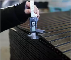 Yupheng Chất lượng cao khác nhau mô hình tấm cao su 20mm Độ dày cho bò ngựa gian hàng lồng vào nhau EPDM tấm cao su cho gia súc - Product Image 4