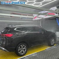 Machine de lavage de voitures automatique avec détection intelligente des véhicules et technologie de distance de lavage réglable