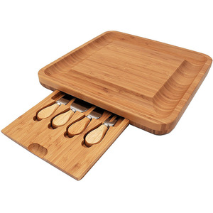 Plateau à fromage en bambou Zhimei Home Furnishings avec ensemble de couteaux pour plateaux de service - Product Image 2