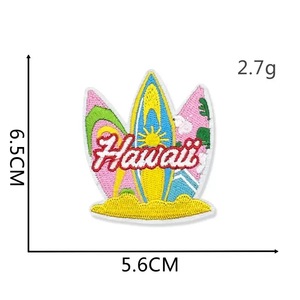 Parches Personalizados de Verano Hawaiano, Insignia Bordada de Máscara Tiki Tropical, Aplique Termoadhesivo de Flamenco y Palmera para Ropa de Fiesta en la Playa - Product Image 3