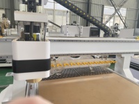 Kdt Desktop Hobby 4 As Hoge Z As 5X10 'Eet 4 Hoofden 600X600 Servo Driver Hout Router Cnc Flat Bed Cnc Router Machine