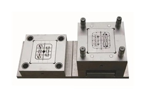 Moulages d'injection de bouchons muraux à <span class=keywords><strong>prix</strong></span> réduit de haute qualité, moule de prise murale d'injection en plastique d'acier inoxydable - Product Image 3