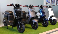 Kit Vélo Électrique Sans Balais 1000W pour Adultes, Cadre en Alliage d'Aluminium, Batterie au Lithium, Freins à Disque 3 Vitesses, Vente en Gros Usine 2023