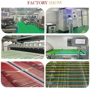 Usine OEM Arc-en-ciel Réglisse Bonbons Twists Pleine Taille Fruité Aromatisé Assortiment <span class=keywords><strong>de</strong></span> Bâtons Colorés Doux et Tendres Bonbons Doux Collations - Product Image 6