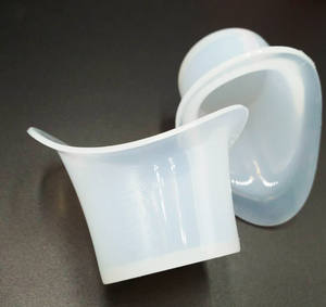 Taza <span class=keywords><strong>lavaojos</strong></span> de silicona de grado médico - Product Image 4