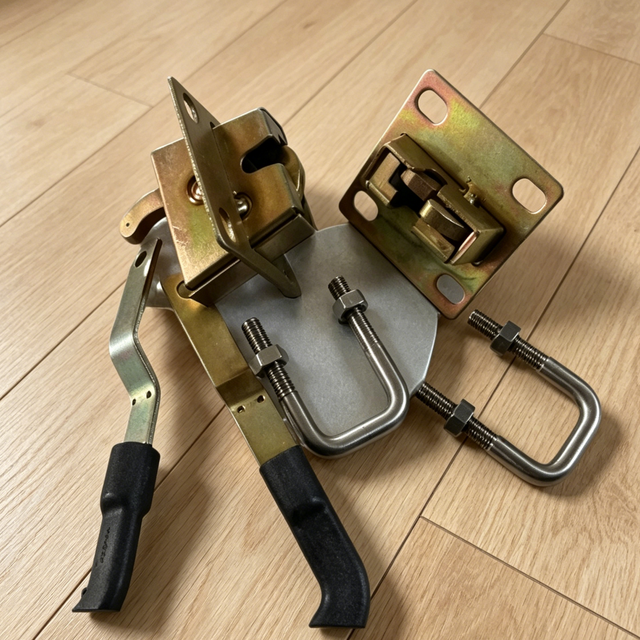 Shantui SD22 Bulldozer Cab Right Impact Latch Lock 23Y-56B-14000 Construction Machinery Replacement Part
