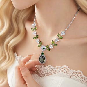 Bán Buôn Màu Xanh Lá Cây Zircon Lá Hoa Vòng Cổ Bạc Kim Bông Tai <span class=keywords><strong>Set</strong></span> Vòng Cổ Bông Tai Bộ - Product Image 2