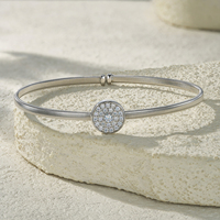 Bracelet jonc ouvert ajustable en argent sterling 925 avec moissanite, disque rond radiant serti pavé, texture gaufrée, pour elle, cadeau