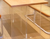 Table à manger en bois sur mesure en gros avec base et pieds en acrylique transparent
