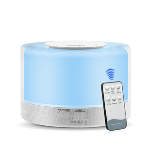 Diffuseur d'arômes VGO 700ML, humidificateur ultrasonique avec télécommande pour la maison, le bureau, la chambre à coucher, lumière LED 7 couleurs - Product Image 1