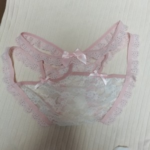 Brulee Sweetheart* Culotte Triangle Originale Féminine Pure et Désirable avec Nœud Papillon, Respirante, et Bordure en Dentelle Évidée Douce - Product Image 4