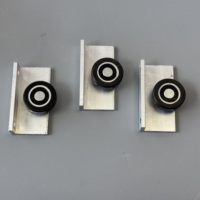 Accessoires de portes et fenêtres pour fenêtres coulissantes et roues de portes Rouleaux de quincaillerie Rouleaux de portes et fenêtres coulissantes en aluminium PVC