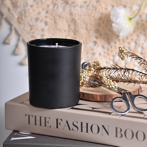 Scented Candles Cylinder White And Black <b>Soybean</b> Mixed Wax Home Decoration Bedroom Ornament Crystal Stone Candle - Product Image 4