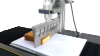 Meilleur fournisseur de machine à découper les aliments à ultrasons 20KHZ pour gâteaux, nougats, rouleaux suisses, fromages
