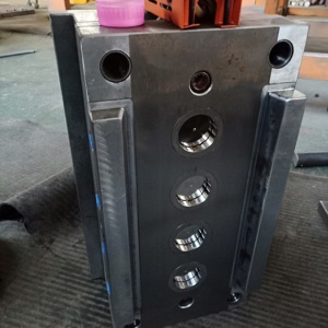 Eceng Mais recente design 4 cavidade tampa do molde/garrafa tampa tampa do molde corredor frio - Product Image 3