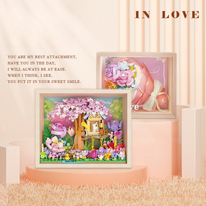Ensemble de construction de cadre <span class=keywords><strong>photo</strong></span> en blocs, thème Maison dans les arbres à fleurs de cerisier et Bouquet de roses romantiques, avec cadre d'art 3D et lumières, Vente en gros - Product Image 5