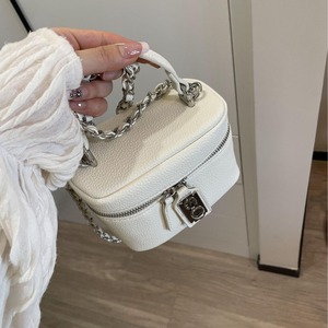 Sac bandoulière carré en PU haut de gamme pour femme, nouveau design exquis avec fermeture éclair et petite chaîne parfumée - Product Image 3