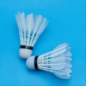 天然鹅毛羽毛球 -- 轻量级比赛和训练户外运动，具有高耐用性和一致的飞行 - Product Image 3