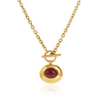 Collier pendentif en forme d'œuf plaqué or 18 carats avec fermoir OT en résine rouge, bijoux élégants pour femmes en acier inoxydable anti-ternissement, cadeau pour femme