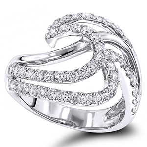 Anello di fidanzamento di lusso da donna F1731 in oro bianco con diamante rotondo taglio brillante colore D naturale - Product Image 6