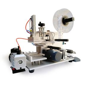 Máquina Etiquetadora Semiautomática para Frascos y Botellas de Vidrio - Product Image 2