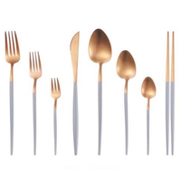 18/10 ensemble de couverts en or de luxe ensemble de couverts en acier inoxydable, ensembles de cuillères à baguettes coréennes