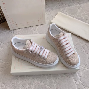 Chaussures de Luxe de Créateur Alexander McQueen 2025 Originales Personnalisées MQ à Lacets Épaisses Respirantes Classiques Décontractées pour Femme Style Basket - Product Image 2