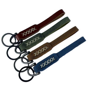 Porte-clés en cuir de <span class=keywords><strong>vachette</strong></span> <span class=keywords><strong>double</strong></span> couche, fait main, style international, design simple et créatif, cadeau de mode, pendentif tendance pour voiture, Henan - Product Image 3