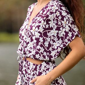 Mono de Pierna Ancha con Tirantes Huecos y Estampado Hawaiano para Mujer, Diseño de Lujo, Alta Calidad, Rayón, 2025 - Product Image 3