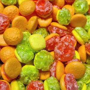 Vente en gros <span class=keywords><strong>Mini</strong></span> <span class=keywords><strong>Hamburger</strong></span> lyophilisé Bonbons gommeux Collations exotiques personnalisées avec saveur fruitée Certifié <span class=keywords><strong>halal</strong></span> directement de l'usine - Product Image 2