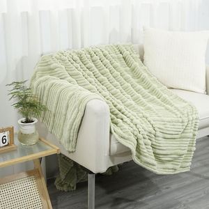 Manta de tiro polar 3D Jacquard suave y cálida manta decorativa difusa acogedora, esponjosa, mantas de felpa para cama, sofá - Product Image 3