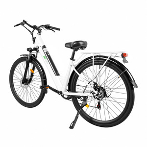 Vélo électrique pour femmes Urban Comfort 250W, 36V 10.5Ah, 700C, cadre bas, guidon incurvé, selle large, 7 vitesses, garde-boue - Product Image 1