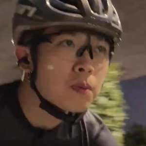 Nuevas Gafas de Ciclismo con Marco Negro, Lentes Polarizadas de PC, Resistentes al Viento, para Deportes al Aire Libre y Conducción - Product Image 1