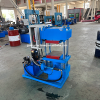 Machine de moulage par compression à chaud hydraulique en caoutchouc 25t 50t 150t 200t 250t 300t