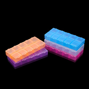 กล่องเก็บเครื่องประดับ 10 ช่องพลาสติกใสสำหรับต่างหูอุปกรณ์เสริม 13.2x6x1.9 ซม. - Product Image 4