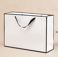 Sacs cadeaux en papier avec nœud de ruban, sacs à provisions de mariage recyclables avec poignées, sacs d'emballage de bijoux cosmétiques, vente en gros