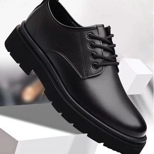 Chaussures de printemps décontractées à gros orteil avec semelles souples à lacets et chaussures antidérapantes Mocassins formels en cuir noir pour hommes - Product Image 4