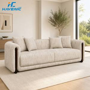 Sofá Nórdico Minimalista de 3 Plazas, Tapizado en Tela Texturizada Beige, Sofá de Perfil Bajo con Cojines, Detalles en Madera, Muebles para Sala de Estar - Product Image 2