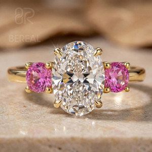 Anillo de Compromiso con Diamante Cultivado en Laboratorio con Certificación IGI, Anillo Triloav Ovalado de Plata 925 Personalizado con Diamante Creado en Laboratorio VVS, Joyería para Mujer - Product Image 1