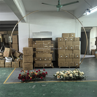 Support de lustre en arc de fleurs artificielles NIKA Cadre en demi-cercle en métal et fer pour l'extérieur