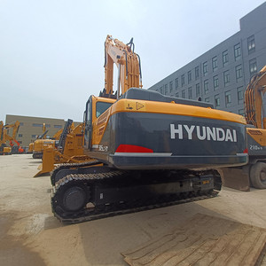 Excavatrice Hyundai 305LC-9T R305 d'occasion, machine de construction hydraulique sur chenilles avec composants essentiels du moteur et de la boîte de vitesses - Product Image 3