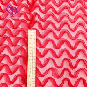 Tela bordada con <span class=keywords><strong>volantes</strong></span> plisados 3D <span class=keywords><strong>de</strong></span> tul multicolor <span class=keywords><strong>de</strong></span> poliéster 100% para vestidos y accesorios <span class=keywords><strong>de</strong></span> invitados <span class=keywords><strong>de</strong></span> boda - Product Image 3