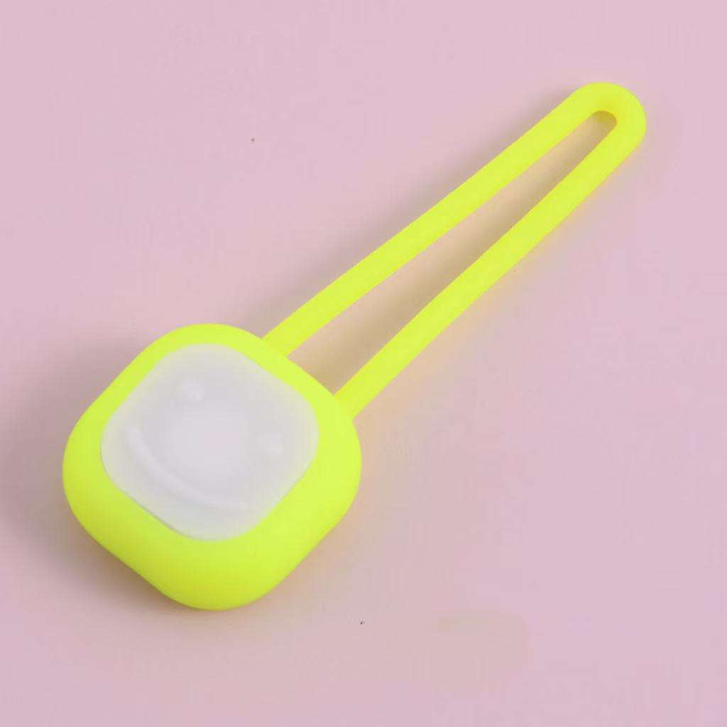 สีเหลือง