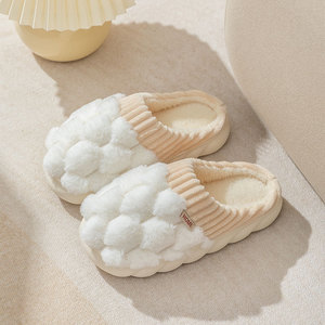 Nouvelles pantoufles d'intérieur et d'extérieur en coton pour l'automne et l'hiver, antidérapantes, à semelle épaisse et amortissante, pour hommes et femmes, à bout fermé, pour couple. - Product Image 4