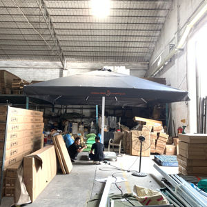 Paraguas de sombrilla plegable de alta resistencia con radios <span class=keywords><strong>grandes</strong></span> de 3m para jardín al aire libre, patio, Hotel, restaurante, muebles de exterior - Product Image 2