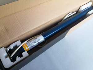 Sistema de parasol de motor tubular <span class=keywords><strong>para</strong></span> exteriores con alimentación de CA Marco de aluminio Control remoto Vela de poliéster con revestimiento en polvo - Product Image 5