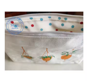 Pochette de rangement pour maquillage en coton réutilisable de couleur naturelle Sac cosmétique à fermeture éclair imprimé à la mode Organisateur élégant personnalisable - Product Image 2