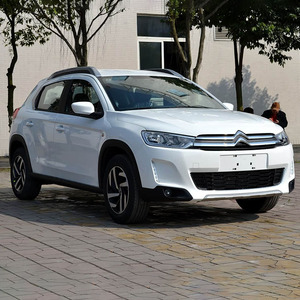 Citroën <span class=keywords><strong>C3</strong></span>-XR SUV d'occasion à bas prix, moteur automatique, conduite à gauche, intérieur cuir foncé, jantes R16, crossover compact urbain, design français, excellent rapport qualité-prix - Product Image 3