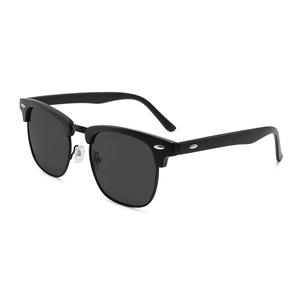 Nuevas Gafas de Sol Retro de Estilo Europeo Americano con Media Montura para Hombre, UV400 Polarizadas, Marco de PC, Lentes Negras TAC, Protección Solar - Product Image 4
