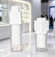 Emballage de soin de la peau de haute qualité, flacon pompe carré de 15 ml, 30 ml, 50 ml, flacon à vide rotatif pour crème pour le visage et sérum cosmétique